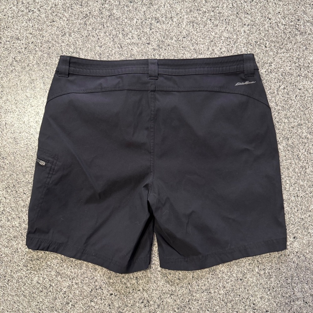 Eddie Bauer Shorts Womens 10 Black Nylon Stretch Camp Hiking Rainer 6.5" Inseam - Picture 3 of 5